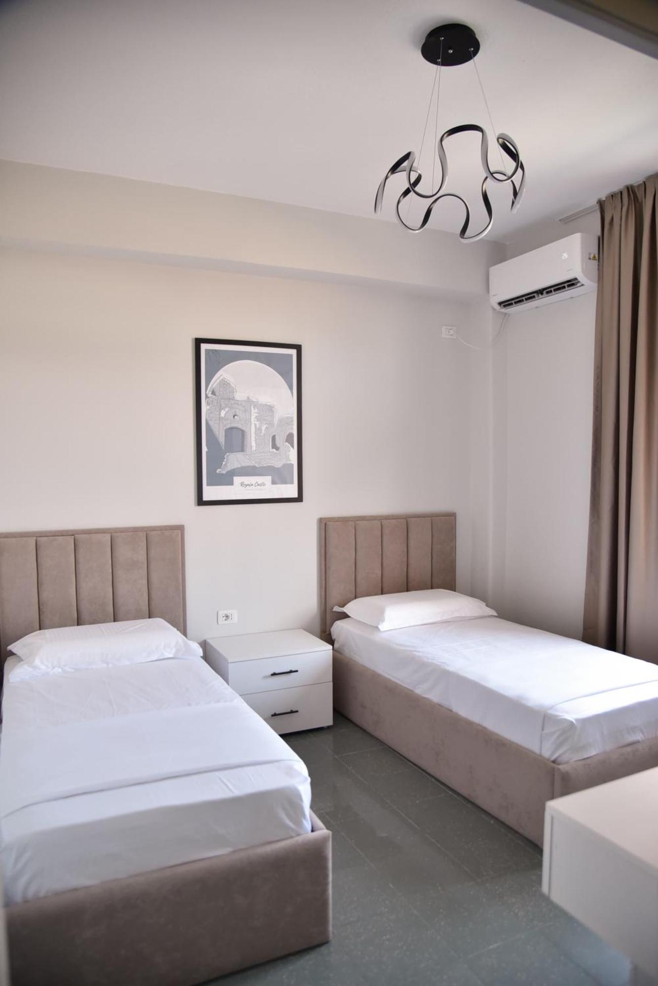 City Center Inn Shkodër 외부 사진
